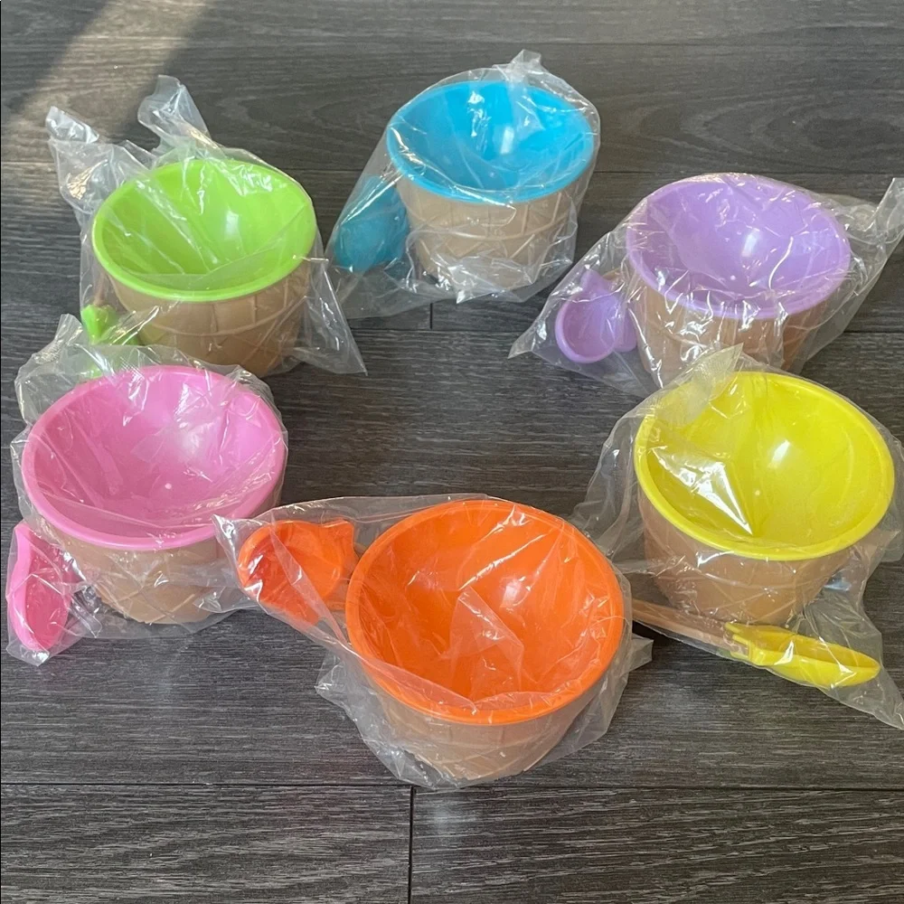 Vibrant Ice Cream Bowl and Spoon Set